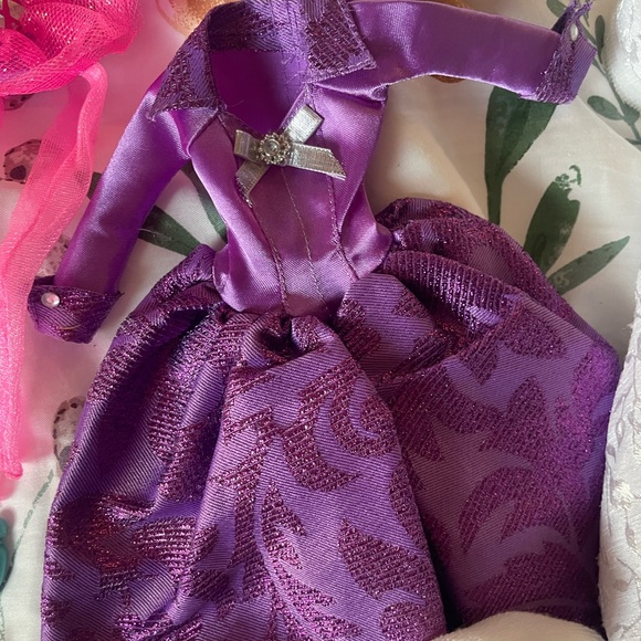 Vintage 1990s Barbie Clothing and Accessory Bundle - Picture 8 of 10